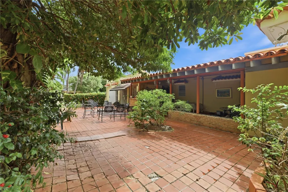 241 B AVENUE Fajardo, PR 00738
