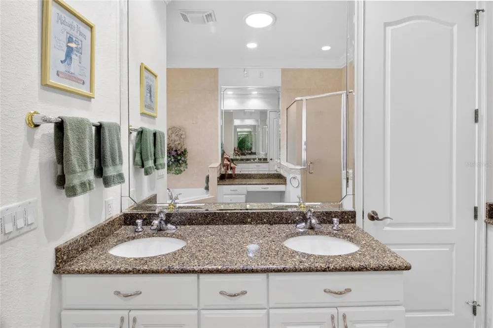 14014 SE 201ST TERRACE Hawthorne, FL 32640