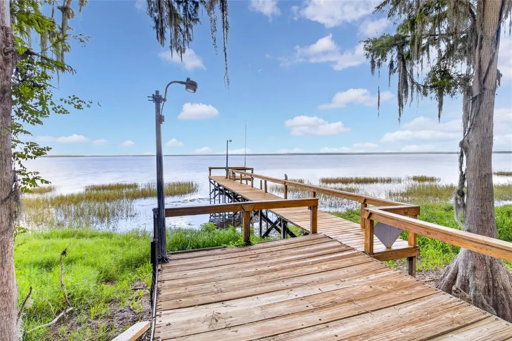 14014 SE 201ST TERRACE Hawthorne, FL 32640