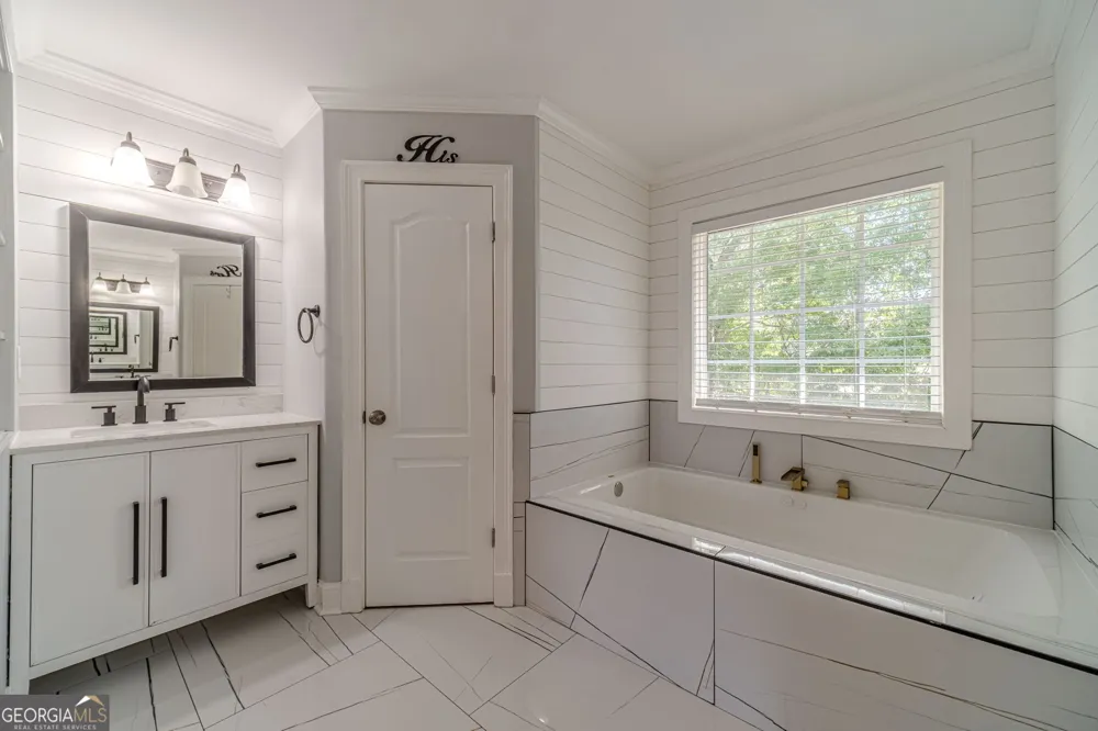 1530 Blakewood TRL Bethlehem, GA 30620