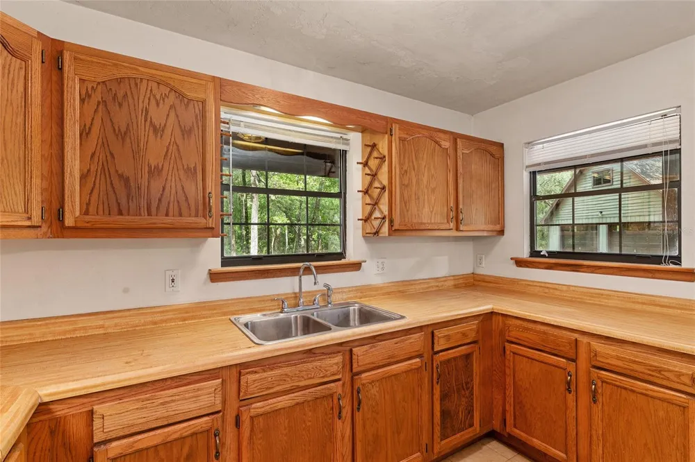 7622 SE COUNTY ROAD 234 Gainesville, FL 32641