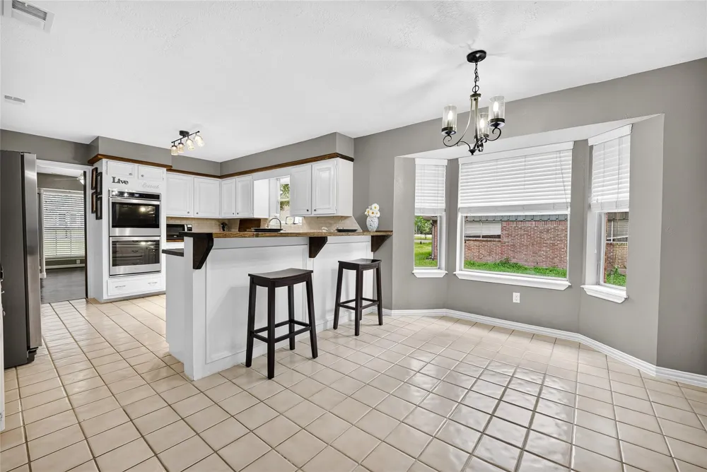 97 Panorama Drive Panorama Village, TX 77304