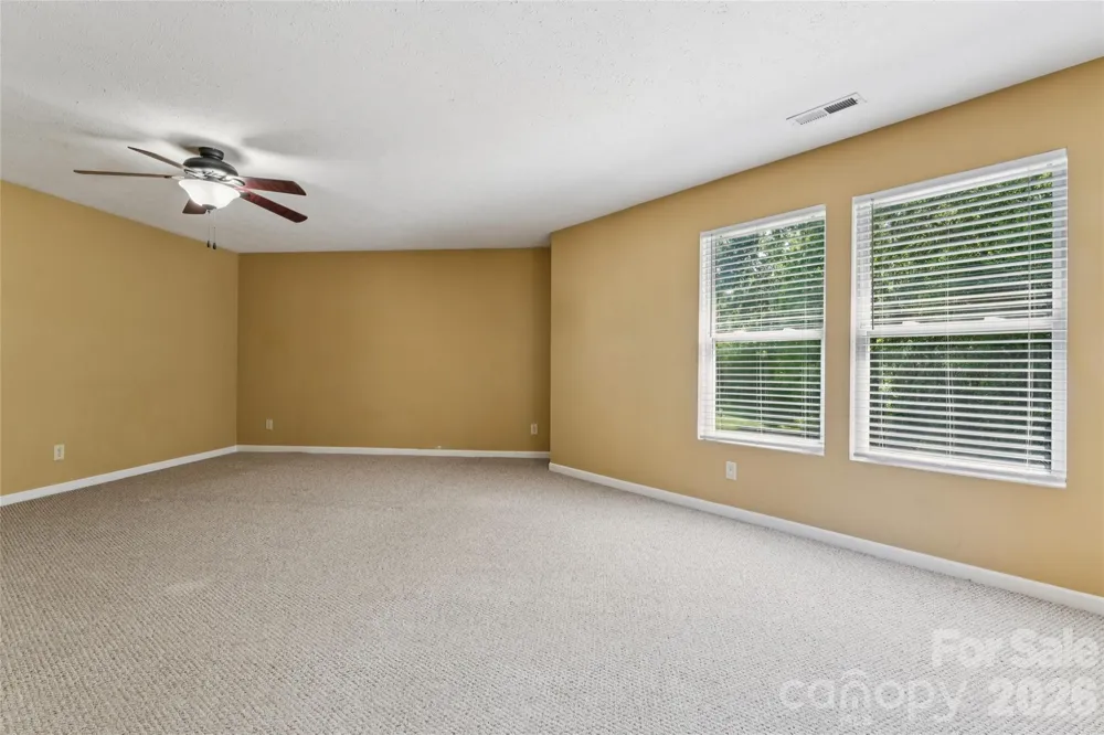 5623 Hammermill Drive Harrisburg, NC 28075