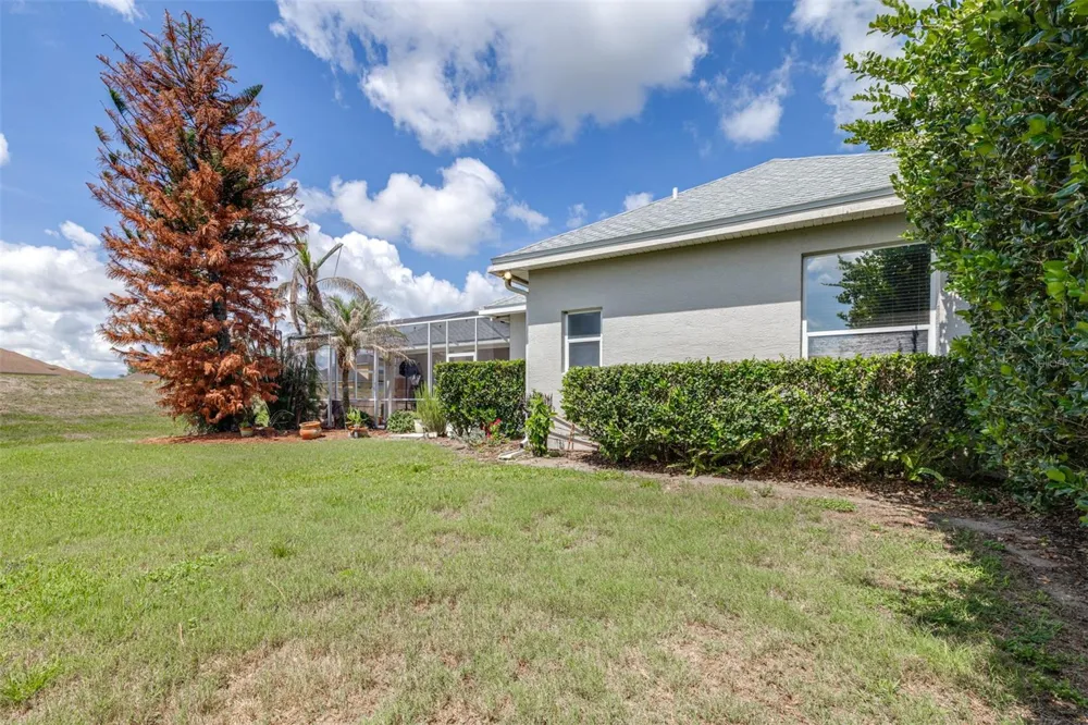 6798 HARTSWORTH DRIVE Lakeland, FL 33813