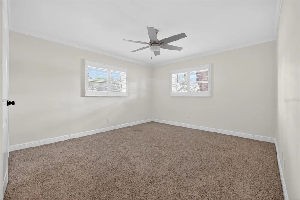 303 ROEBLING ROAD S Belleair, FL 33756