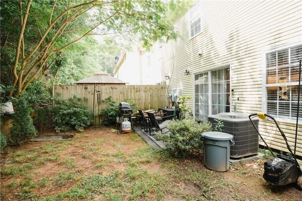 183 Venture Path Hiram, GA 30141