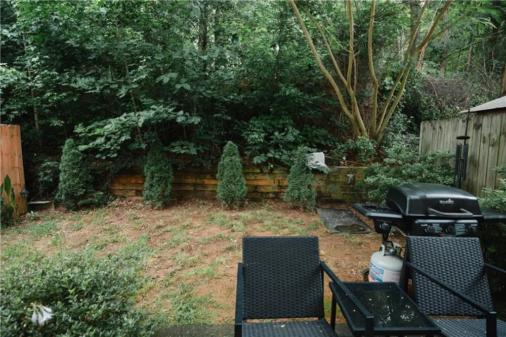 183 Venture Path Hiram, GA 30141