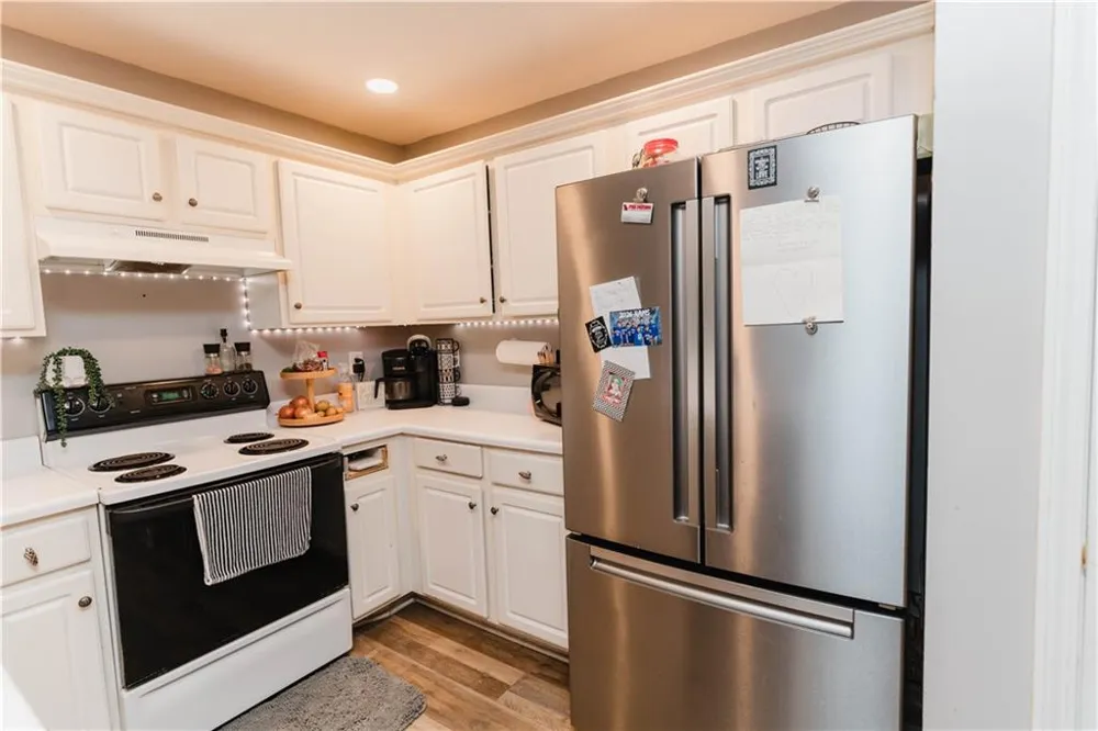 183 Venture Path Hiram, GA 30141