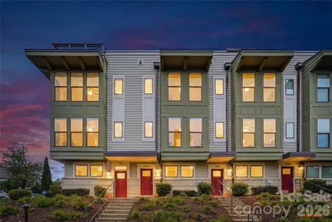 1747 Cannon View Lane