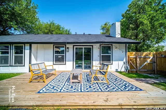 7500 rio Austin, TX 78724