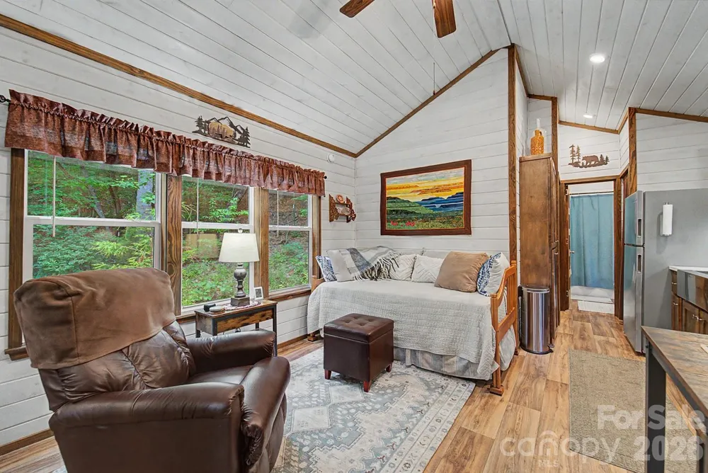 243 Jonquil Woods Road Franklin, NC 28734