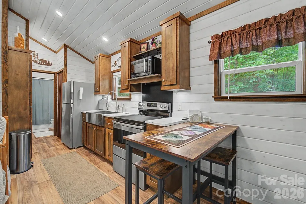 243 Jonquil Woods Road Franklin, NC 28734