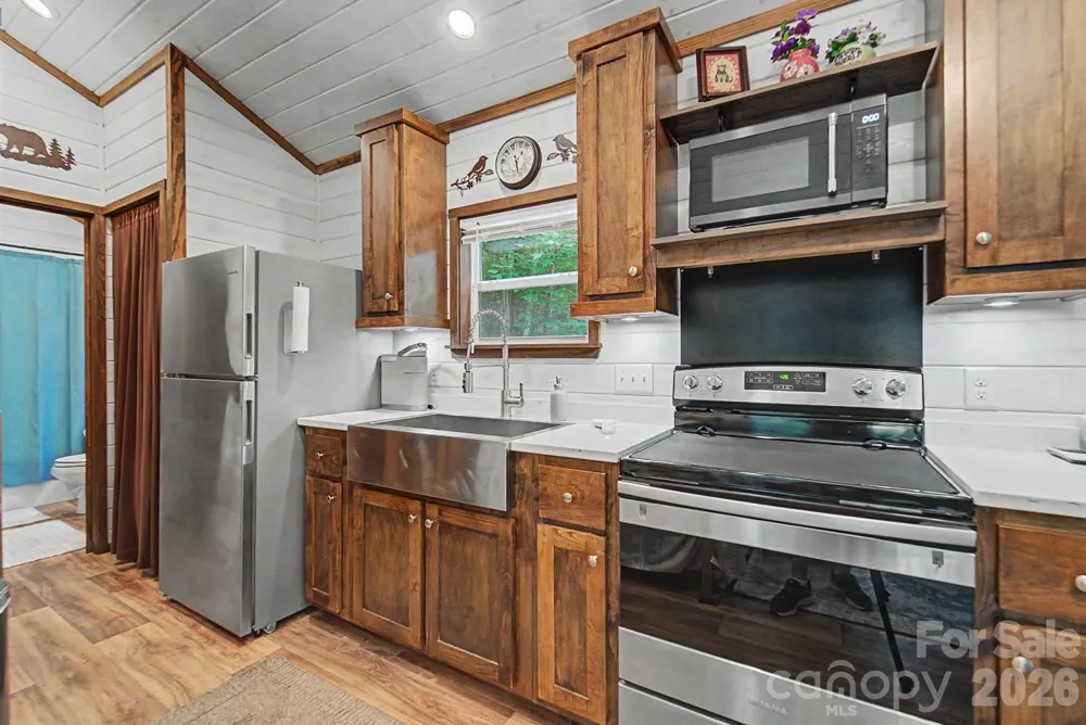 243 Jonquil Woods Road Franklin, NC 28734