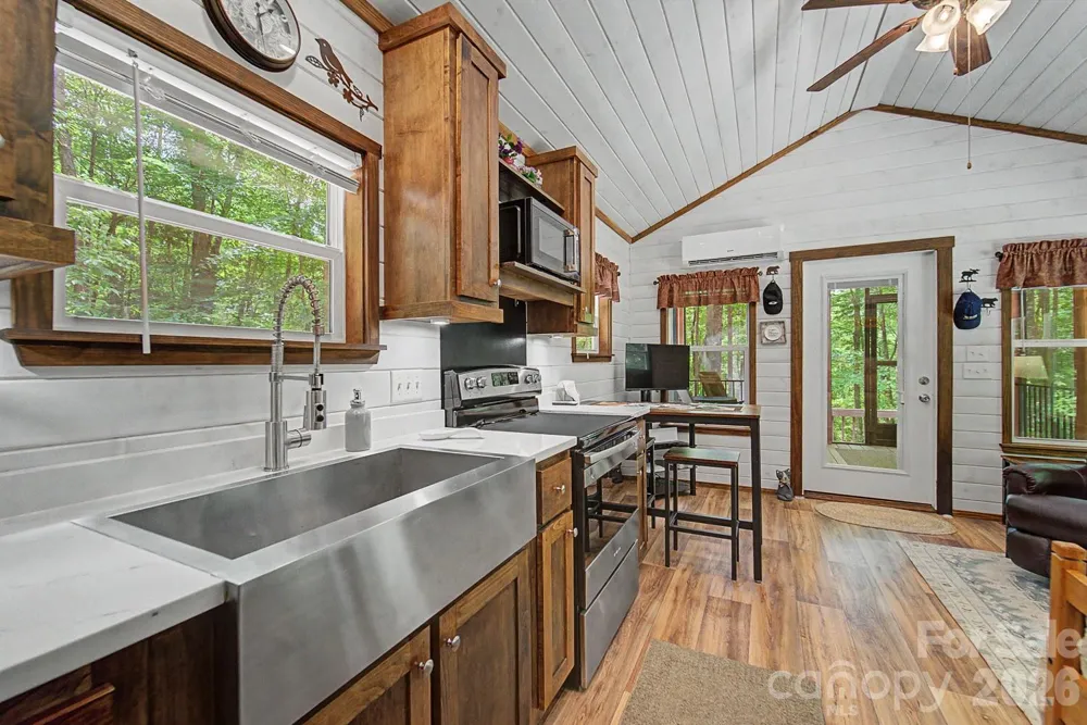 243 Jonquil Woods Road Franklin, NC 28734