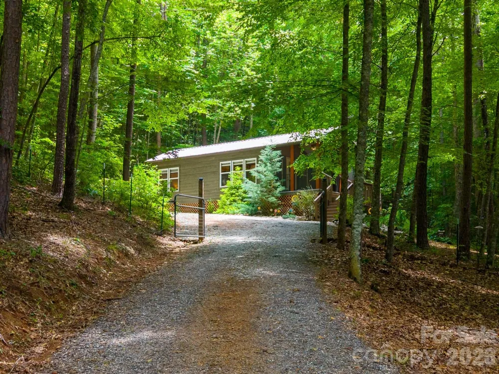 243 Jonquil Woods Road Franklin, NC 28734