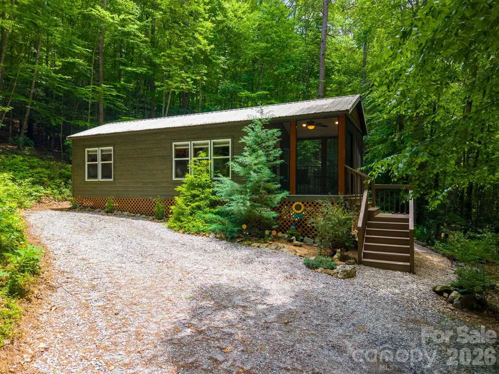 243 Jonquil Woods Road Franklin, NC 28734
