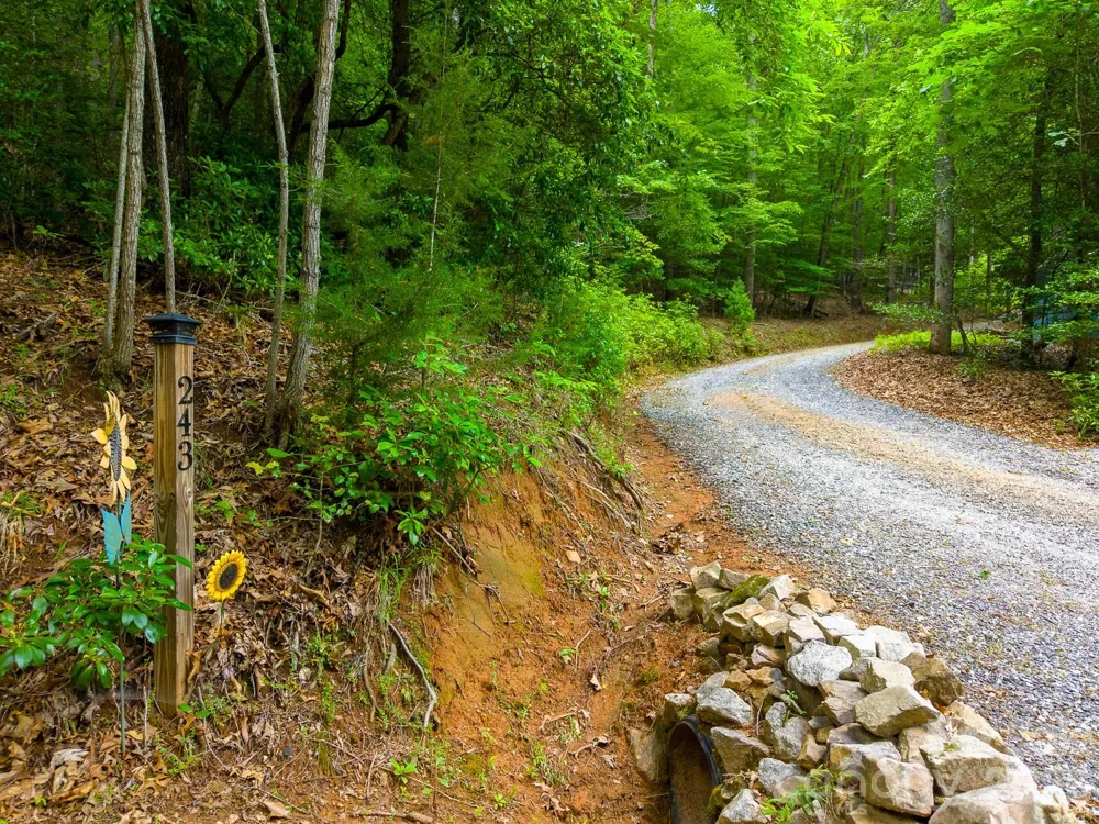 243 Jonquil Woods Road Franklin, NC 28734