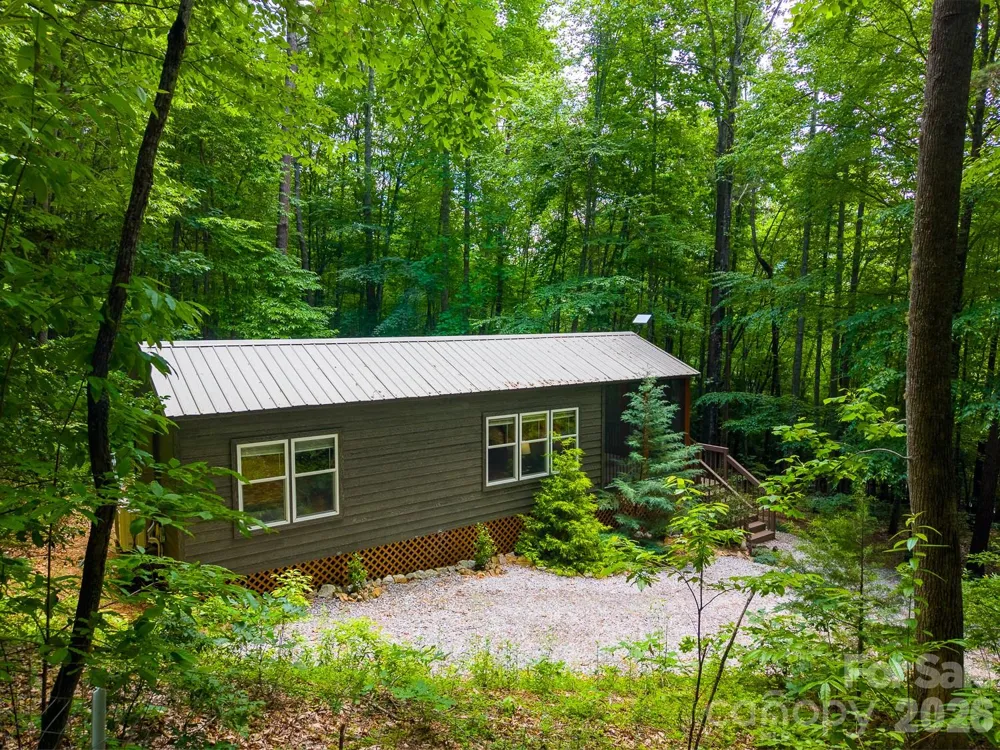 243 Jonquil Woods Road Franklin, NC 28734