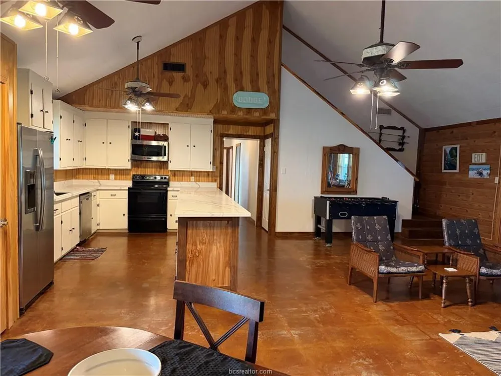 3275 Lcr 750 Thornton, TX 76687