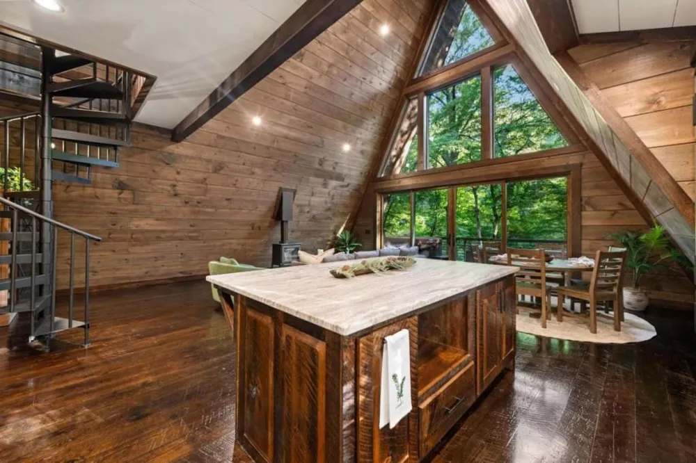 44 Magnolia Trail McCaysville, GA 30555