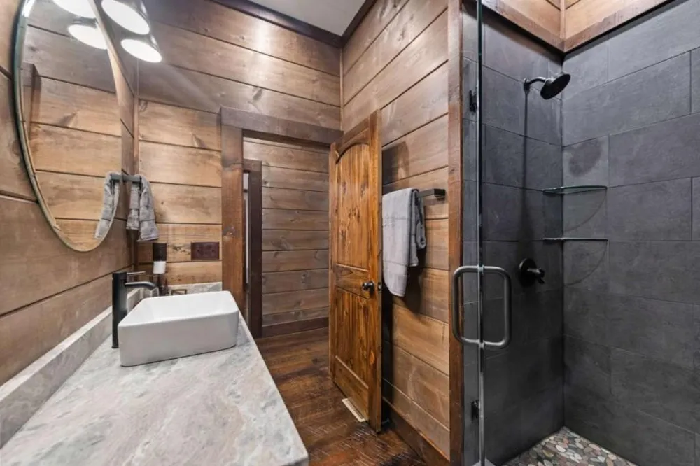 44 Magnolia Trail McCaysville, GA 30555