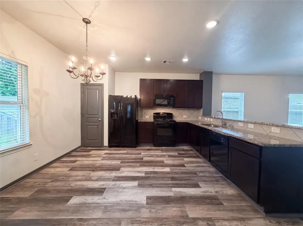 18664 Legend Oaks Drive Magnolia, TX 77355