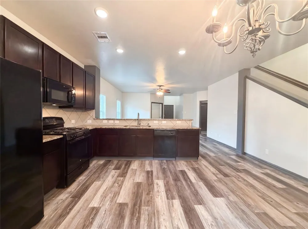 18664 Legend Oaks Drive Magnolia, TX 77355