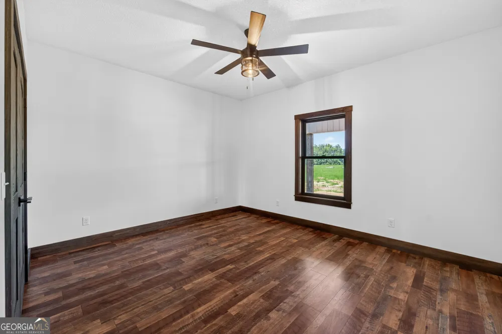 3690 HWY 121 N Blackshear, GA 31516