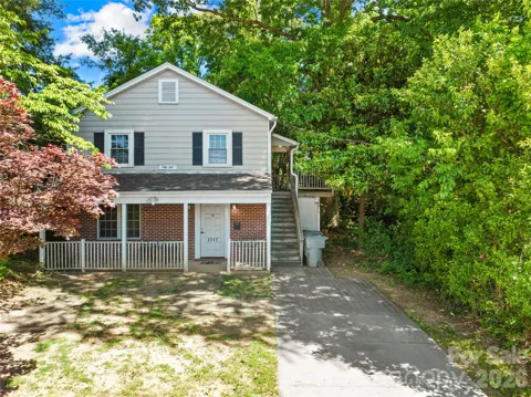 1717 Hamorton Place