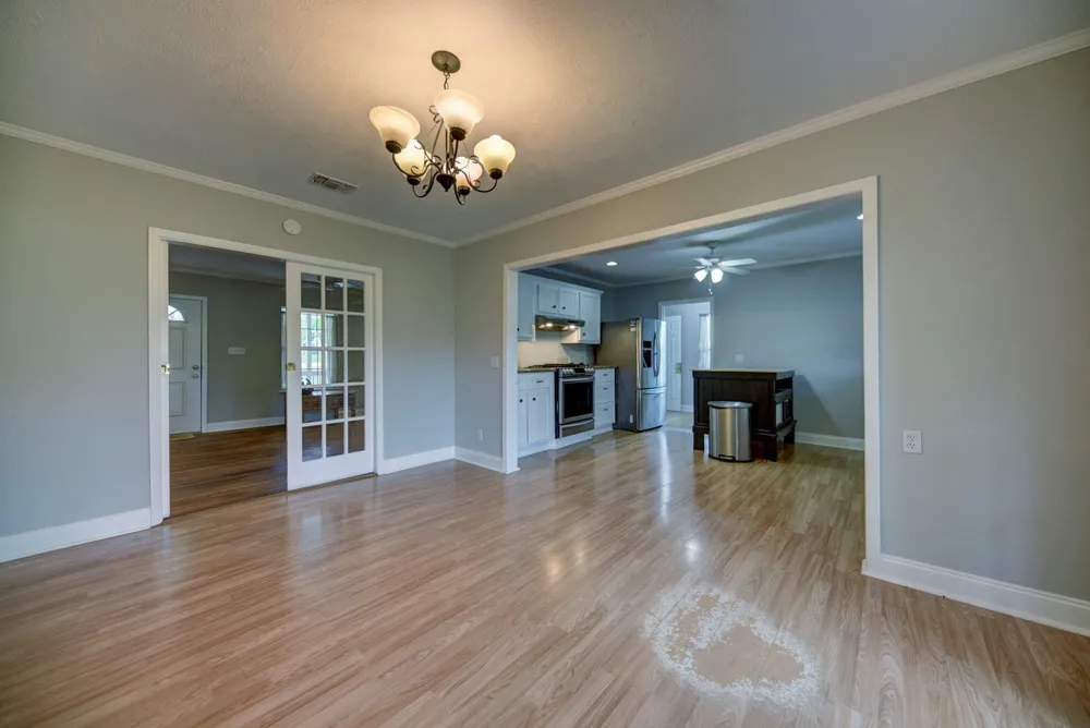 1532 Highway 159 W Bellville, TX 77418