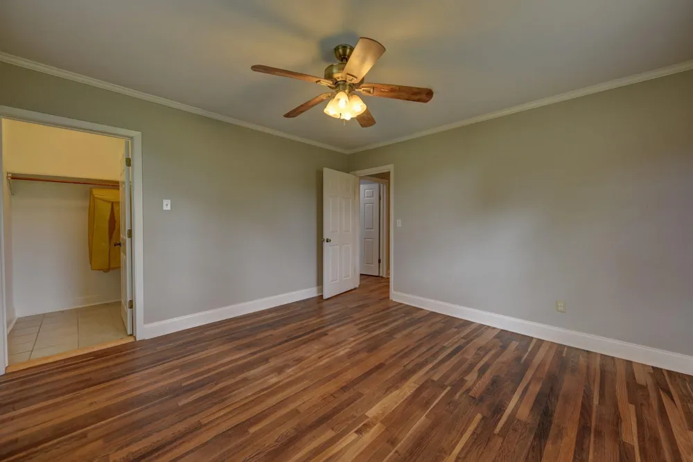 1532 Highway 159 W Bellville, TX 77418