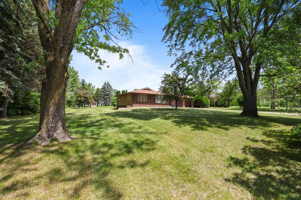 1991 55th Street NE Sauk Rapids, MN 56379
