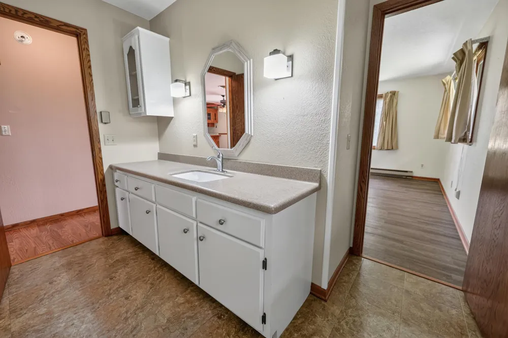 1991 55th Street NE Sauk Rapids, MN 56379