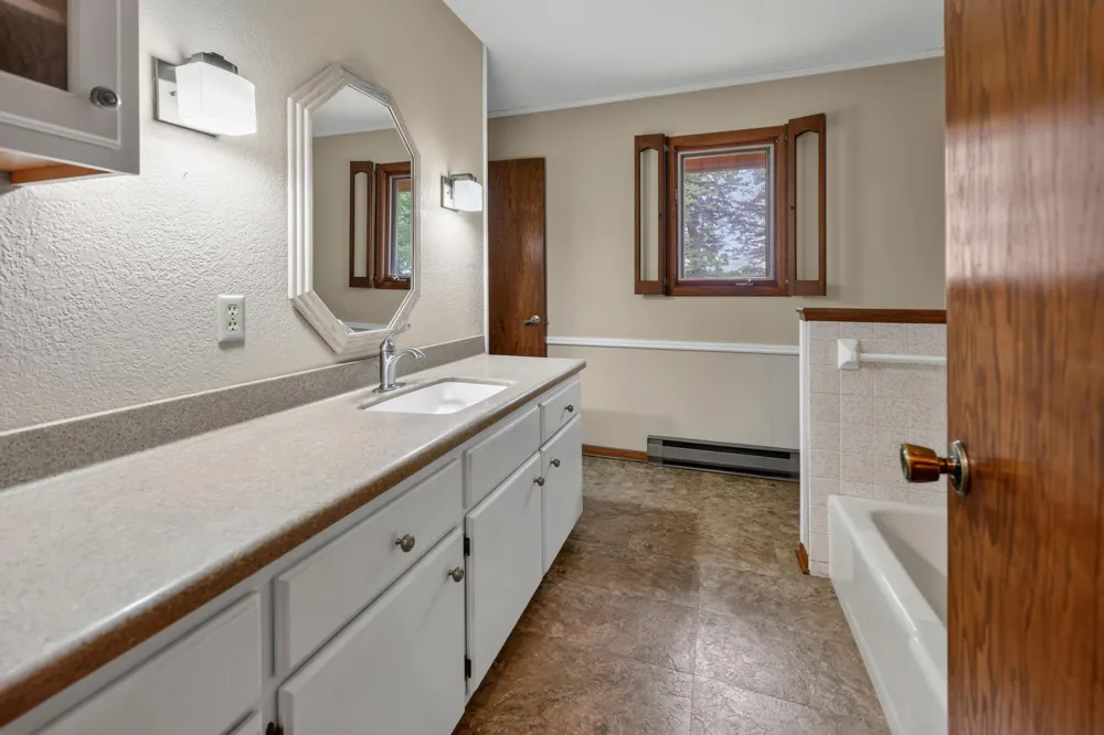 1991 55th Street NE Sauk Rapids, MN 56379