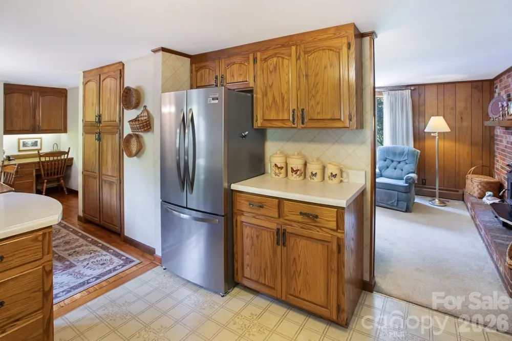 293 Dillardtown Road Sylva, NC 28779