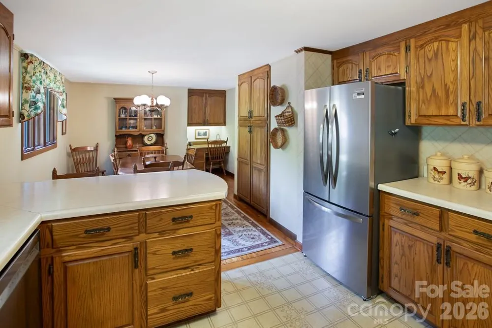293 Dillardtown Road Sylva, NC 28779