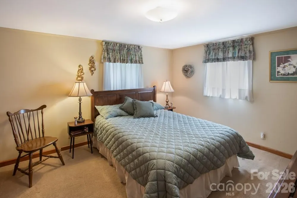 293 Dillardtown Road Sylva, NC 28779