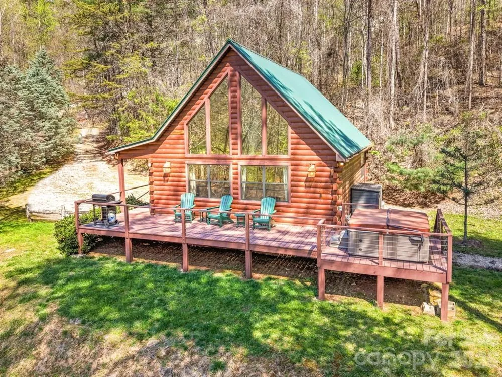 210 Chickadee Drive Bryson City, NC 28713