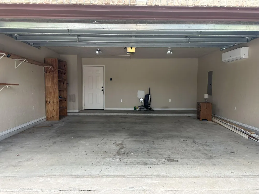 2125 Willowglen Drive Beaumont, TX 77707