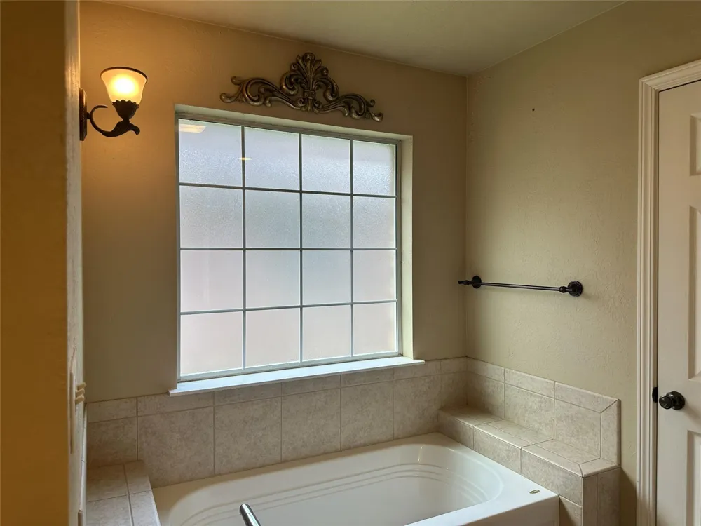 2125 Willowglen Drive Beaumont, TX 77707