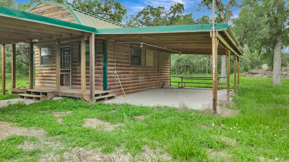4600 Fm 1862 Road Palacios, TX 77465