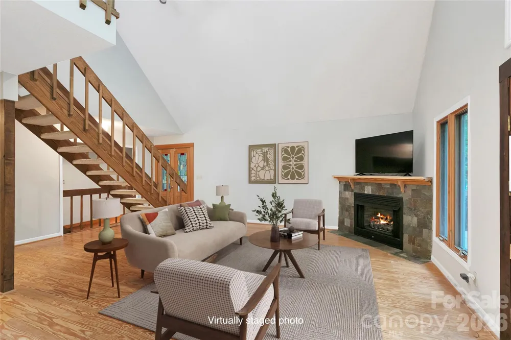 56 Guque Court Brevard, NC 28712