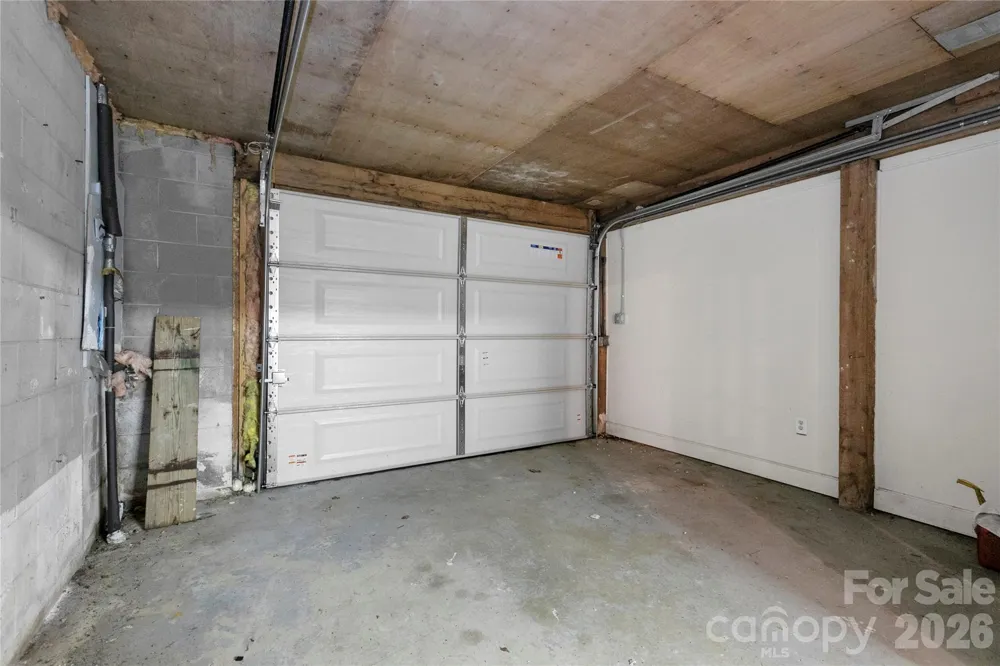 56 Guque Court Brevard, NC 28712