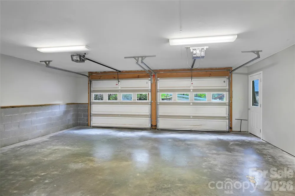 56 Guque Court Brevard, NC 28712