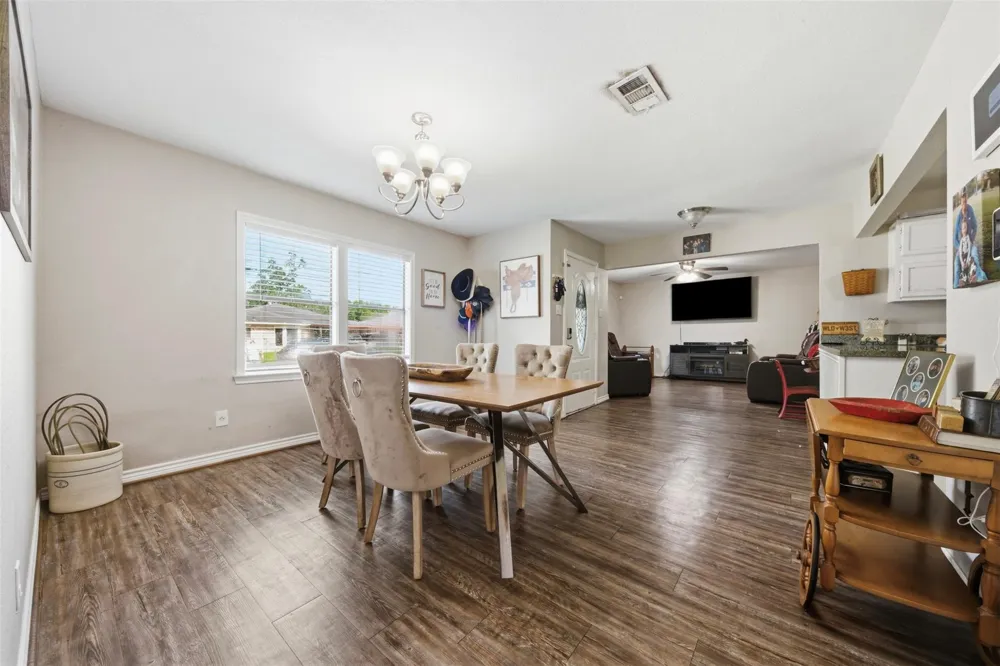 1103 James Street Deer Park, TX 77536