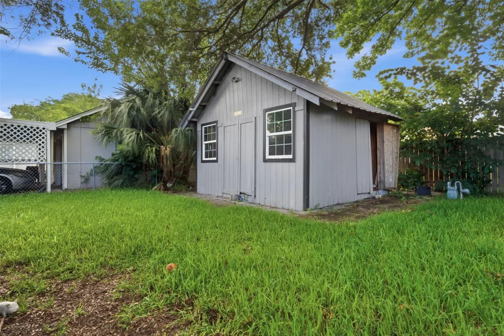 1103 James Street Deer Park, TX 77536