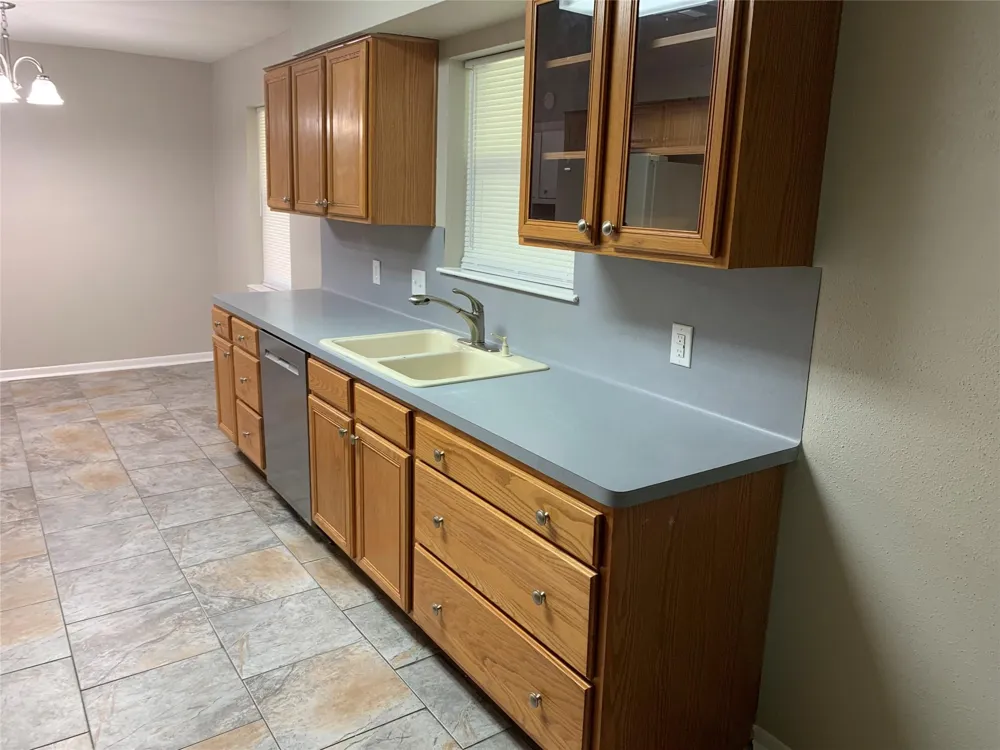 1110 E Rutgers Lane Deer Park, TX 77536