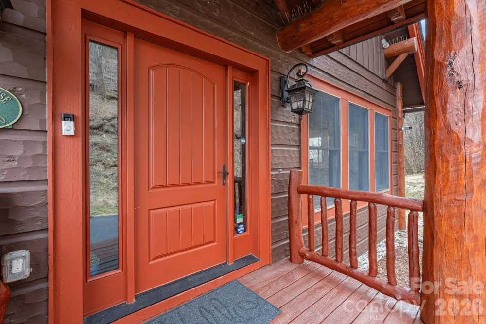 635 Acorn Nvno Zionville, NC 28698