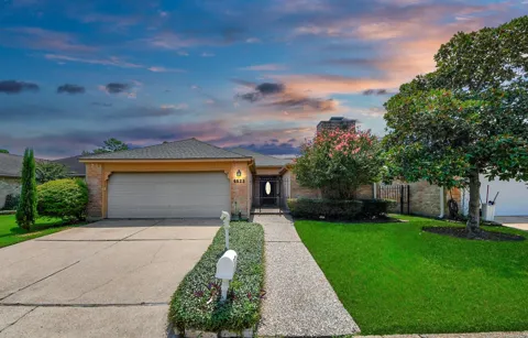 6523 Oakland Hills Drive