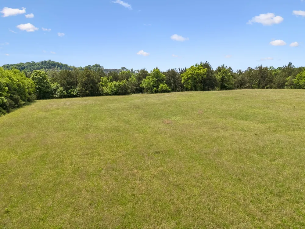 27 Clark Mill Rd Fayetteville, TN 37334